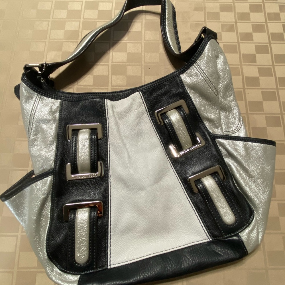 Tignanello Leather Purse Handbag Silver Black Ivory 14” X 12” Zip Closure Large